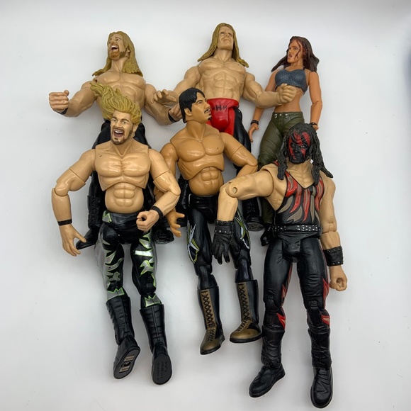 Vintage 90s Jakks Pacific WWE Wrestling Figurines - Lot of Six! - Picture 1 of 14
